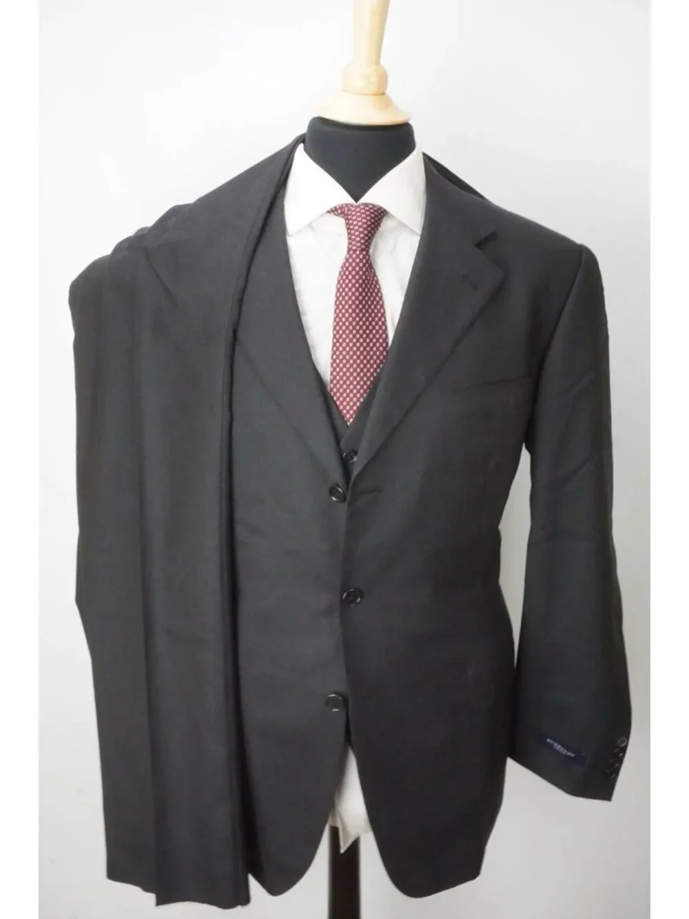 Burberry London Solid Gray S100s Wool 3 Pc Suit Jacket Pants Vest 44R BRAND NEW